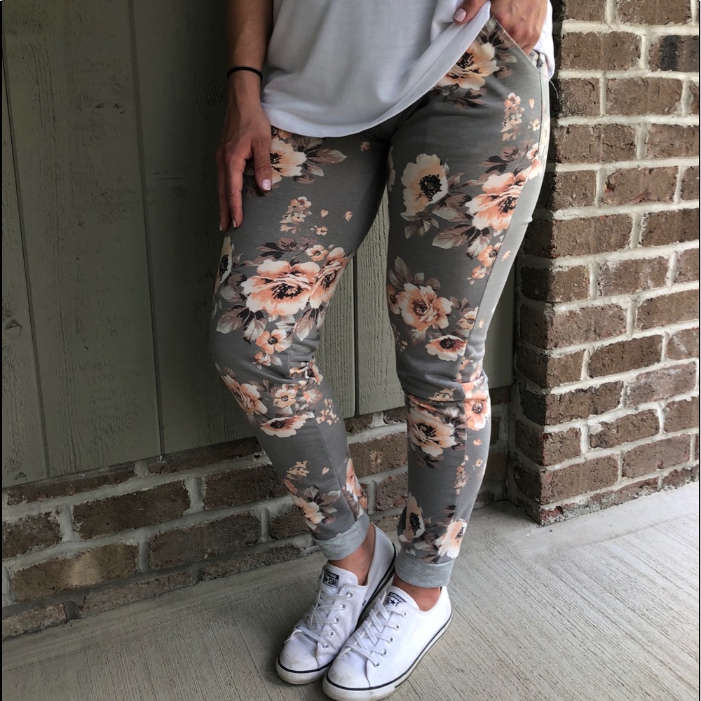 Gray Floral Jogger